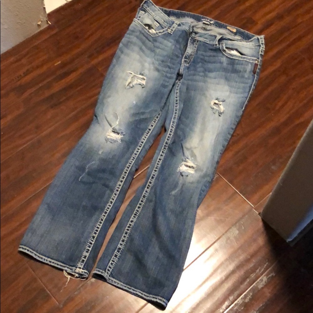 Silver Jeans Tuesday Bootcut Sz 22 L33